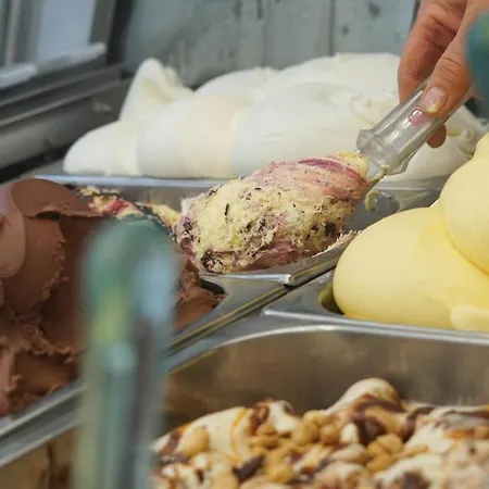 Luxury Camp At Union Lido 5*