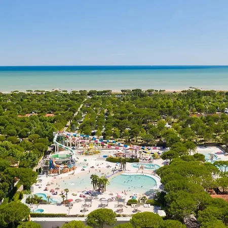 Luxury Camp At Union Lido 5*