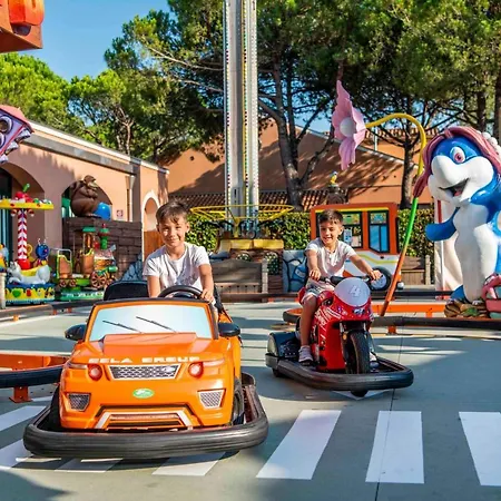 Luxury Camp At Union Lido Ośrodek wypoczynkowy 5*