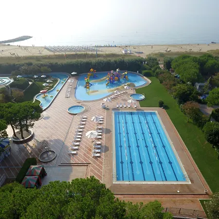 Luxury Camp At Union Lido 5*