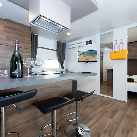 Luxury Camp At Union Lido